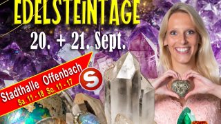 Die Vorfreude steigt, denn die 💎Edelsteintage lassen die stadthalleoffenbach bald im Glanz erstrahlen✨ 
Neben Jahrmillionen alten Fossilien, seltenen Mineralien und Kristallen - ob nun als stylisches Wohnaccessoire oder Sammler-Objekt - findet ihr auch trendigen Steinschmuck, kostbare Opale und andere Edelsteine aus der ganzen Welt. 
Entdeckt die faszinieren Welt der edlen Steine und Mineralien am 20. und 21. September und lasst euch verzaubern... 

👑Die deutsche_edelsteinkoenigin Vivian schaut am Samstag vorbei🌟

#Mineralien #Schmuck #Fossilien
#SteinWohnkultur #SteinObjekte
#FengShuiDekor #StoneDecor
#MineralLiebhaber #SchmuckLiebhaber
#Steinliebe
#CrystalLovers
#Rockhounds
#FossilLovers
#SteinundKristall
#WohnenMitStein
#NaturalStones
#edelsteintage #Edelsteinmesse #edelsteintageoffenbach #mineralienmesse #edelsteine #mineralien #kristalle #edelsteinschmuck #fossilien #heilsteinenergie #geodenknacken #edelsteinbestimmung #veranstaltungenoffenbach #veranstaltungenfrankfurt